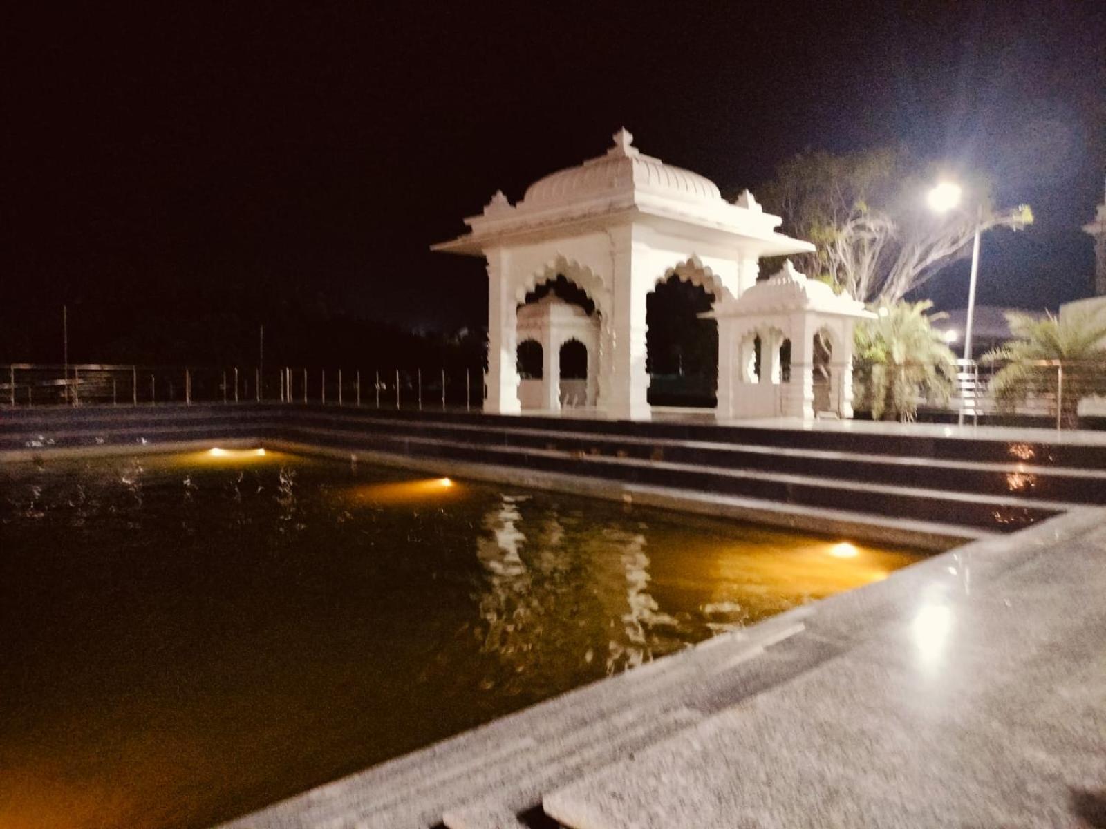 Umang - Premium Resort Like Villa In Vrindavan Exterior photo